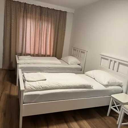 בית הארחה Amedy ליבק